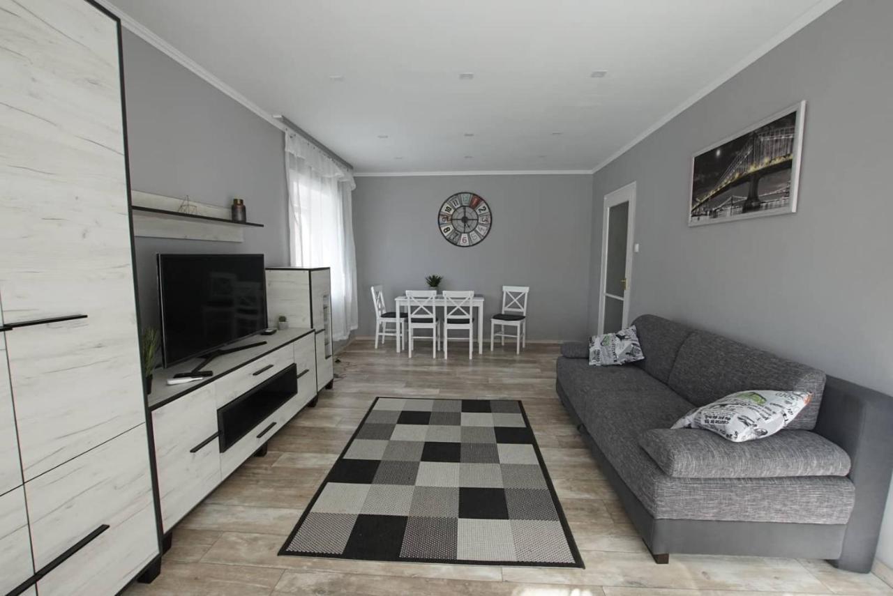 Kis Becsi Apartman Leilighet Szeged Eksteriør bilde